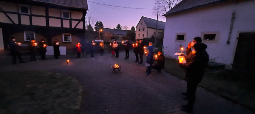 Ostersingen in Wuischke